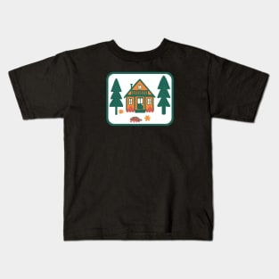 Cosy Cabin (Pine & White) Kids T-Shirt